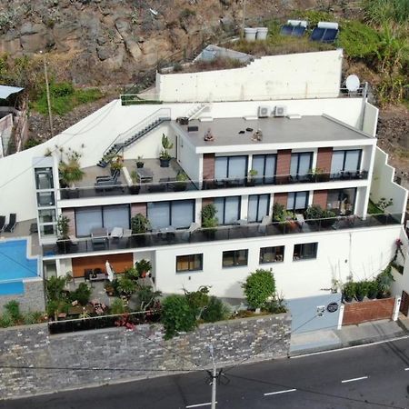 Guesthouse-Theview (Adults Only) Ribeira Brava Bagian luar foto