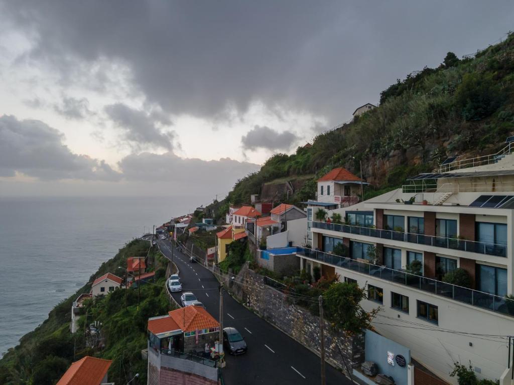 Guesthouse-Theview (Adults Only) Ribeira Brava Bagian luar foto
