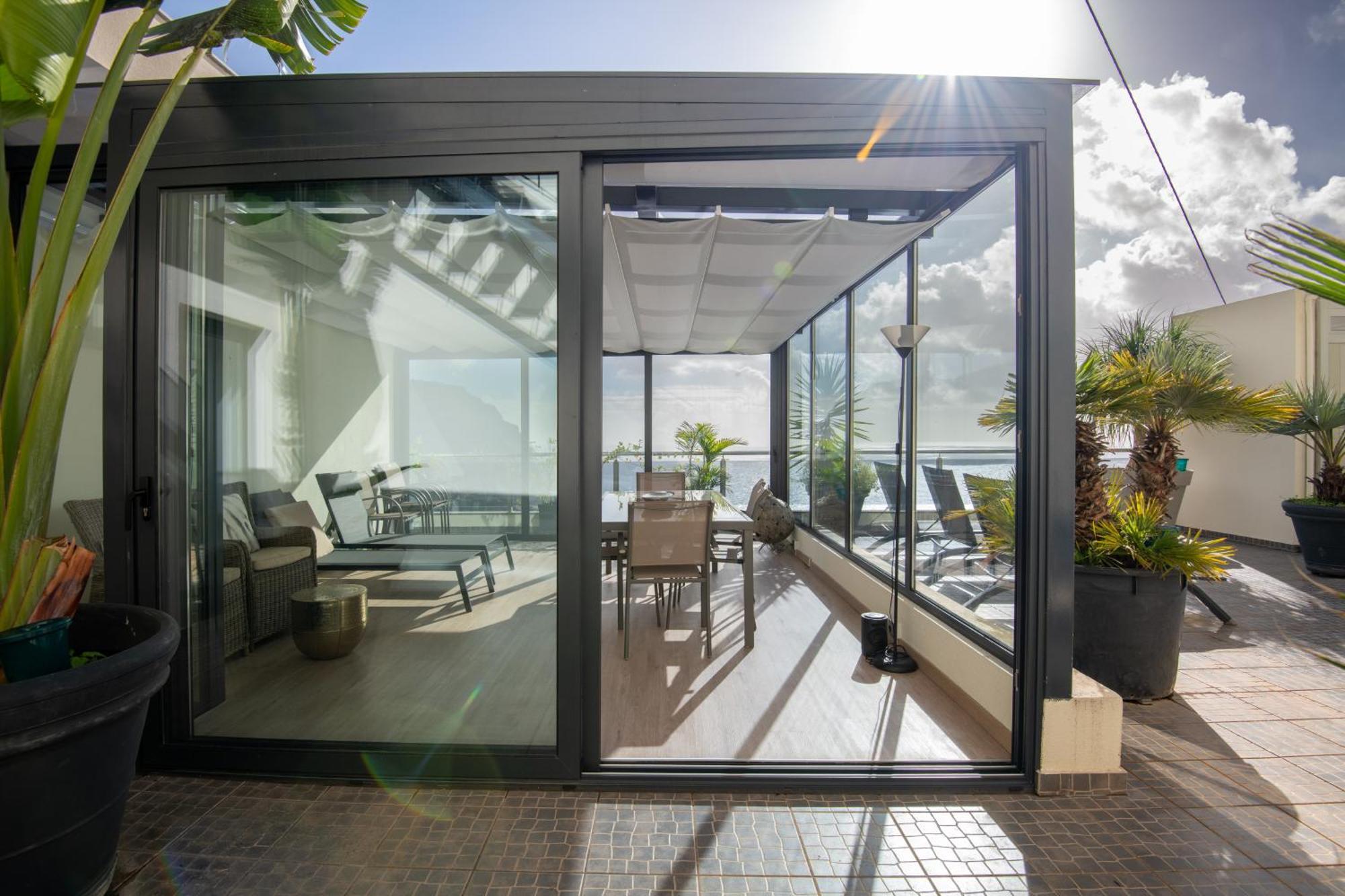 Guesthouse-Theview (Adults Only) Ribeira Brava Bagian luar foto