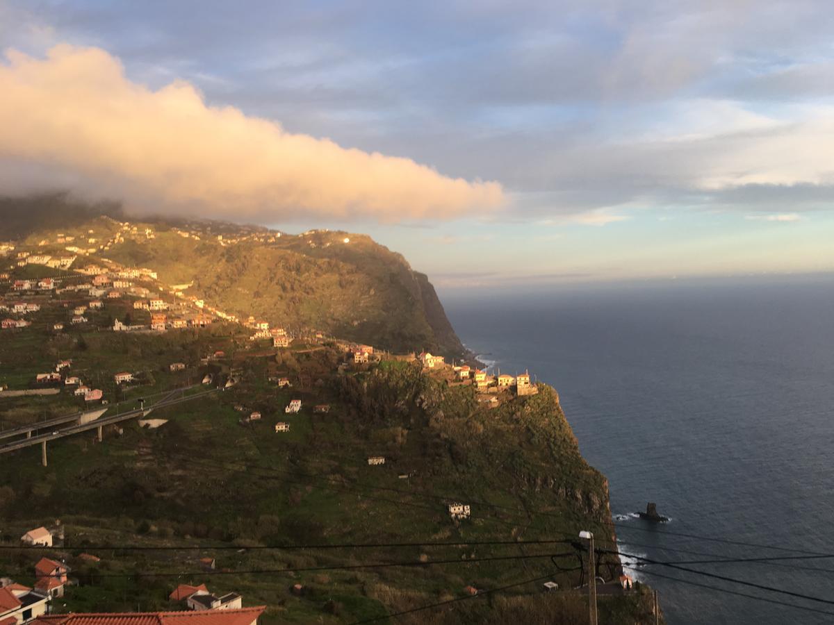 Guesthouse-Theview (Adults Only) Ribeira Brava Bagian luar foto