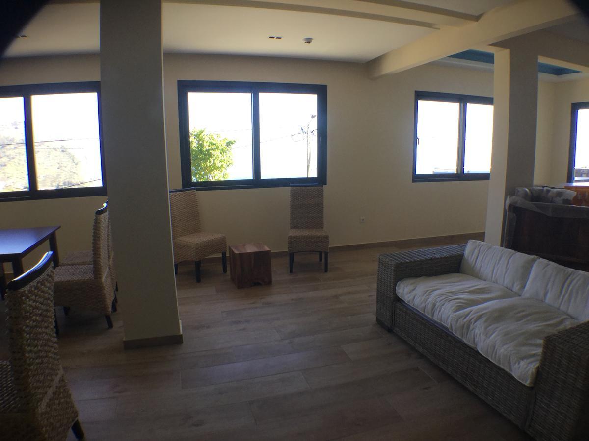 Guesthouse-Theview (Adults Only) Ribeira Brava Bagian luar foto