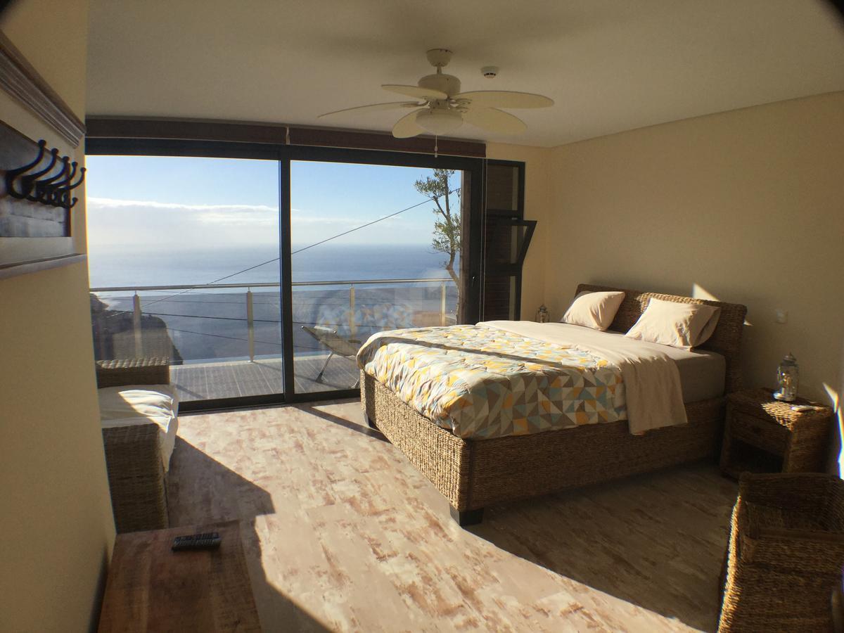 Guesthouse-Theview (Adults Only) Ribeira Brava Bagian luar foto