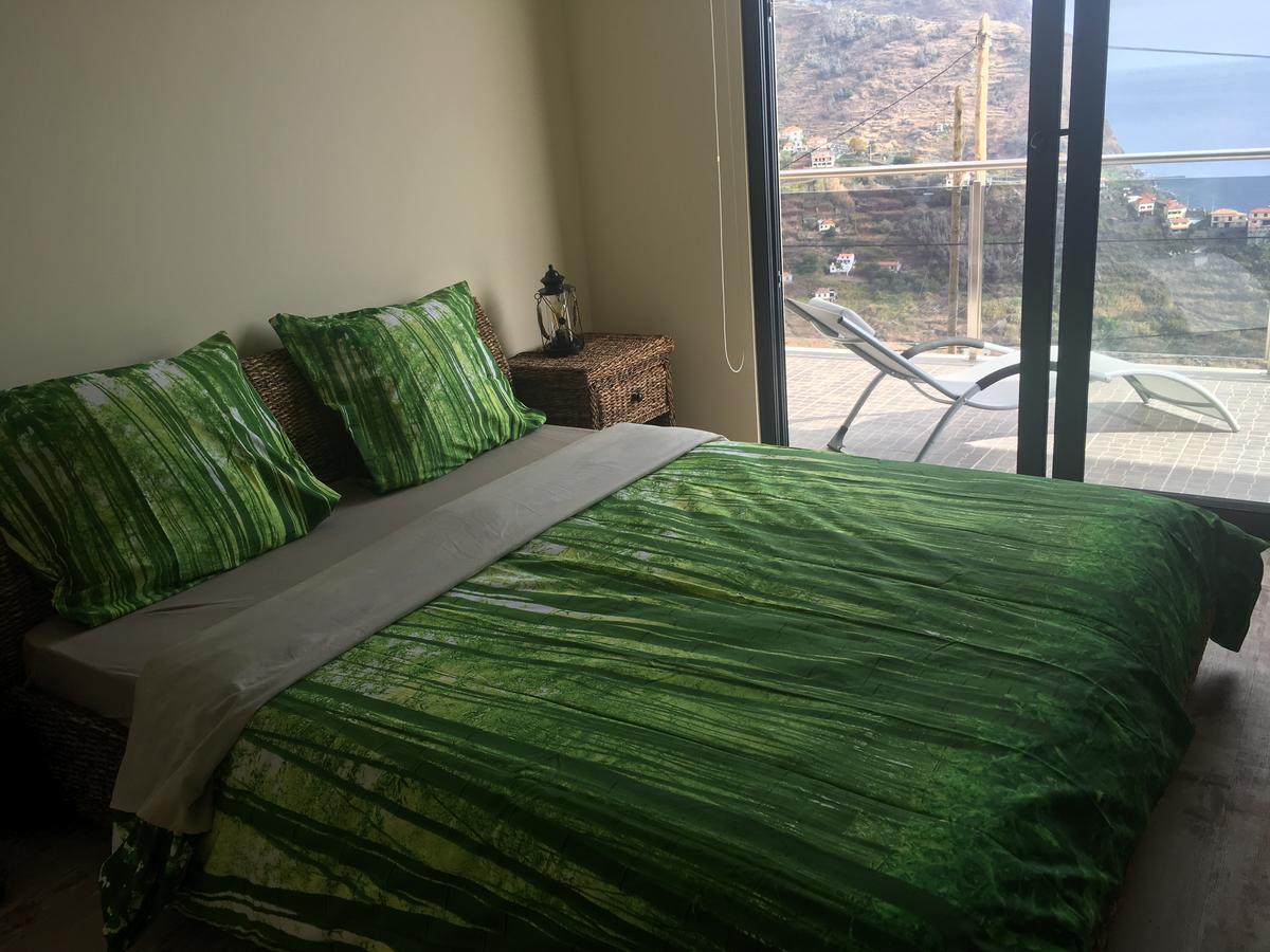 Guesthouse-Theview (Adults Only) Ribeira Brava Bagian luar foto