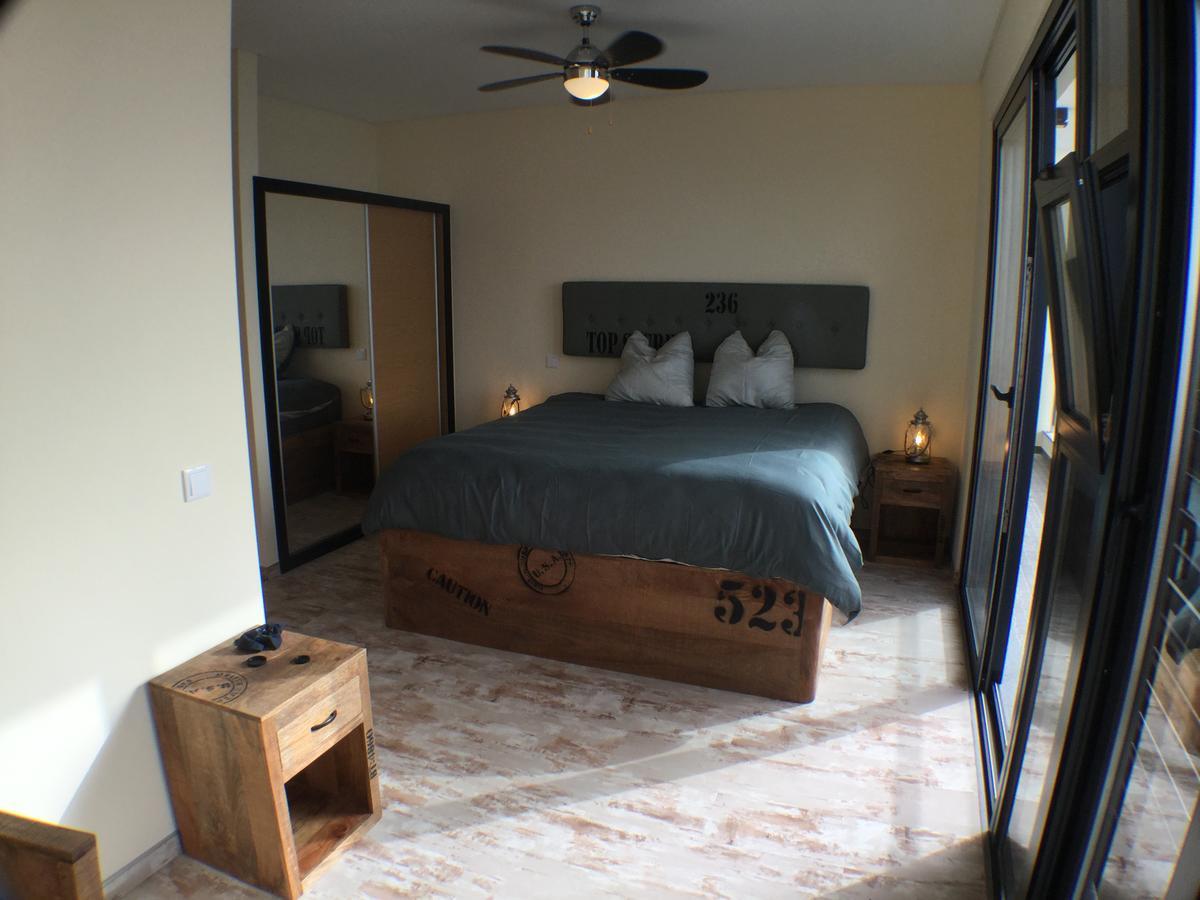 Guesthouse-Theview (Adults Only) Ribeira Brava Bagian luar foto