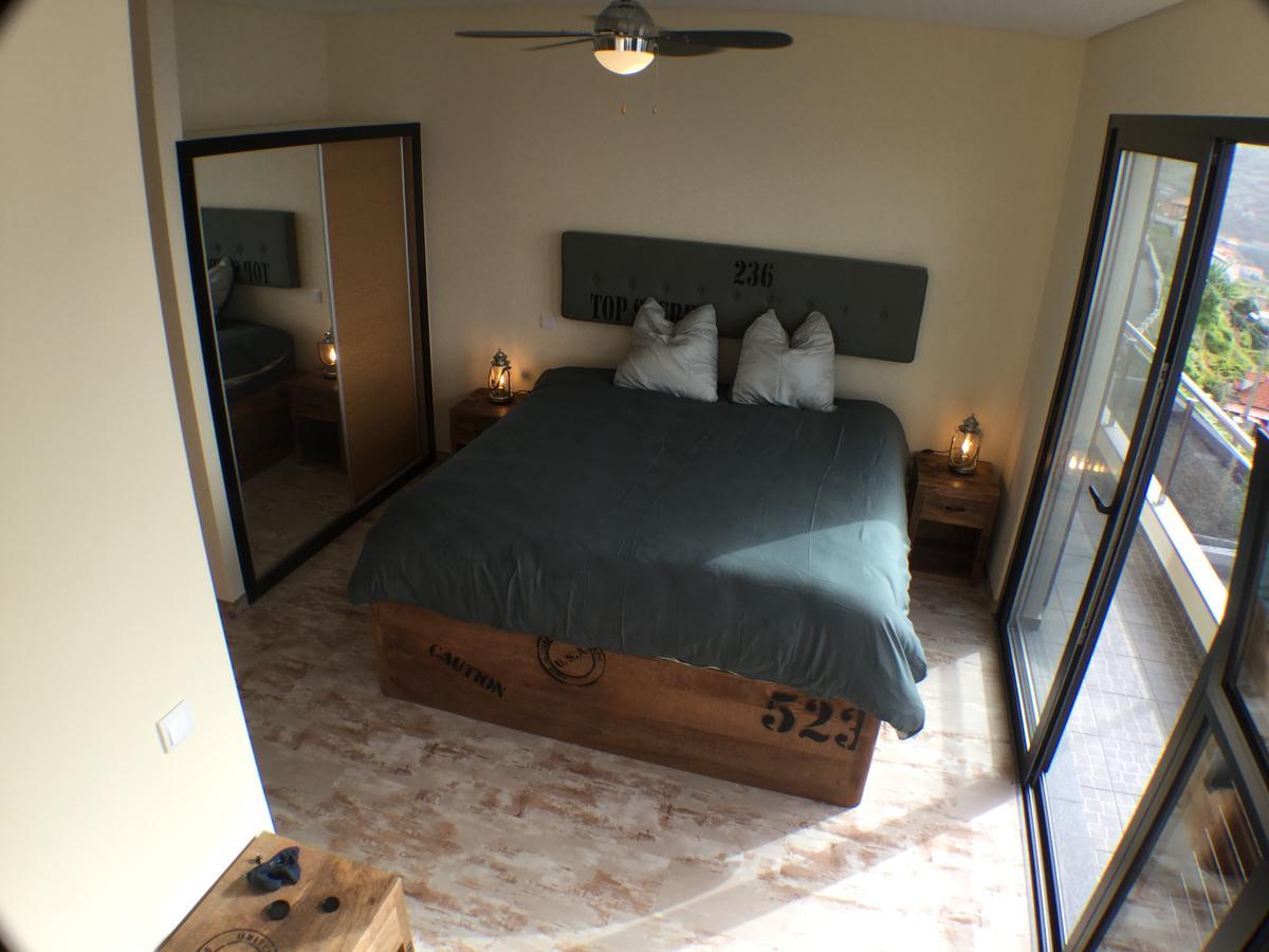 Guesthouse-Theview (Adults Only) Ribeira Brava Bagian luar foto