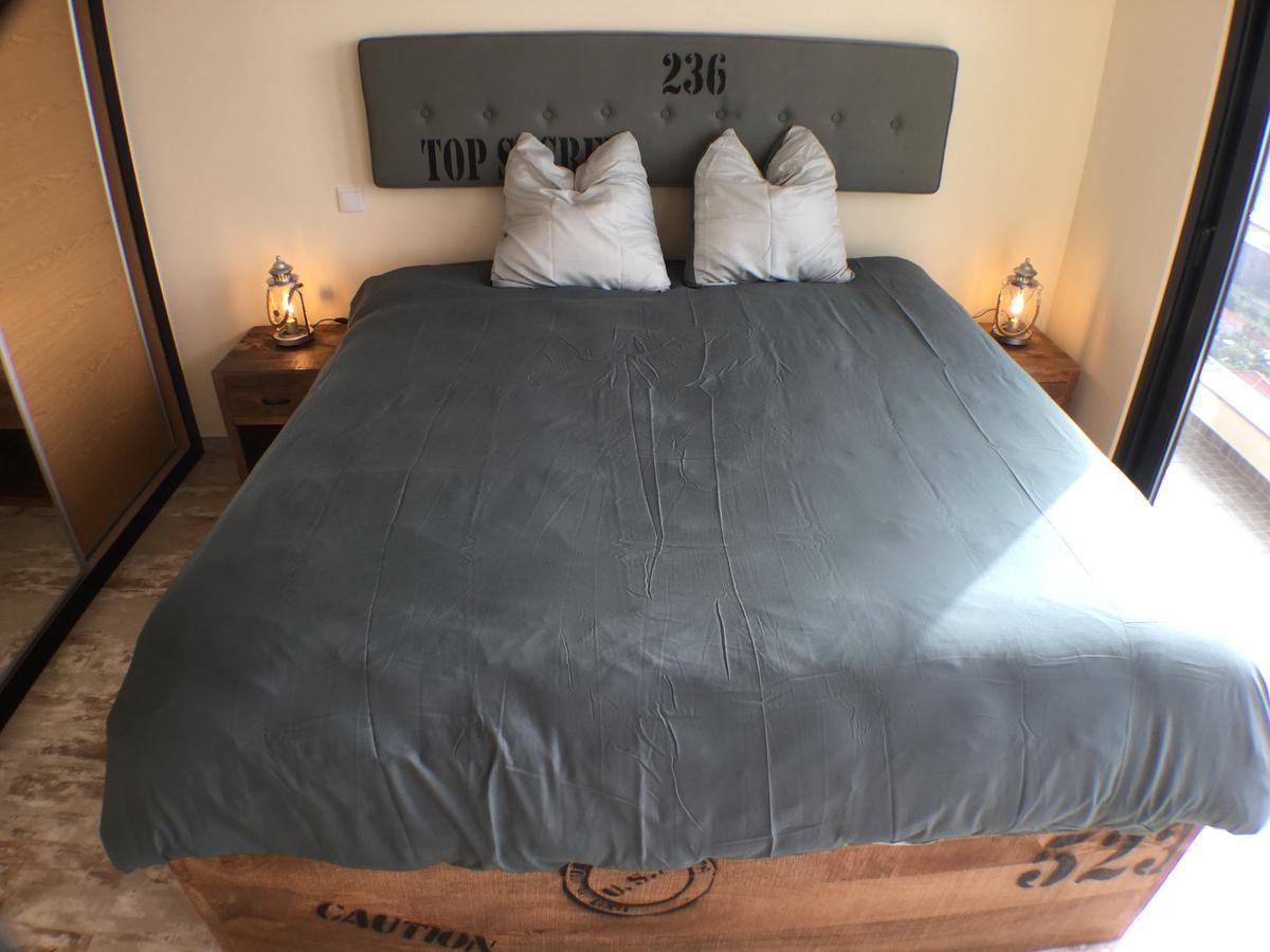 Guesthouse-Theview (Adults Only) Ribeira Brava Bagian luar foto